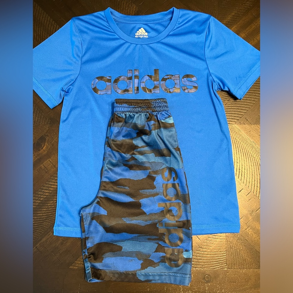 Adidas Boys Camo Short Sleeve Tee & Shorts Set Size 7